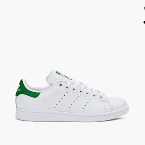 Adidas white Stan smith with green and beige soles size 6